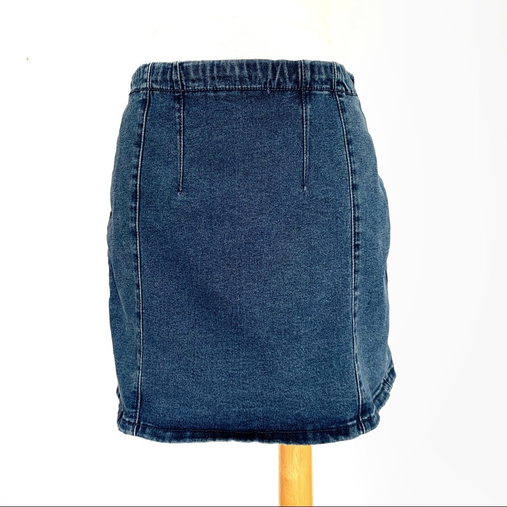 Forever 21 mini jean skirt size M.